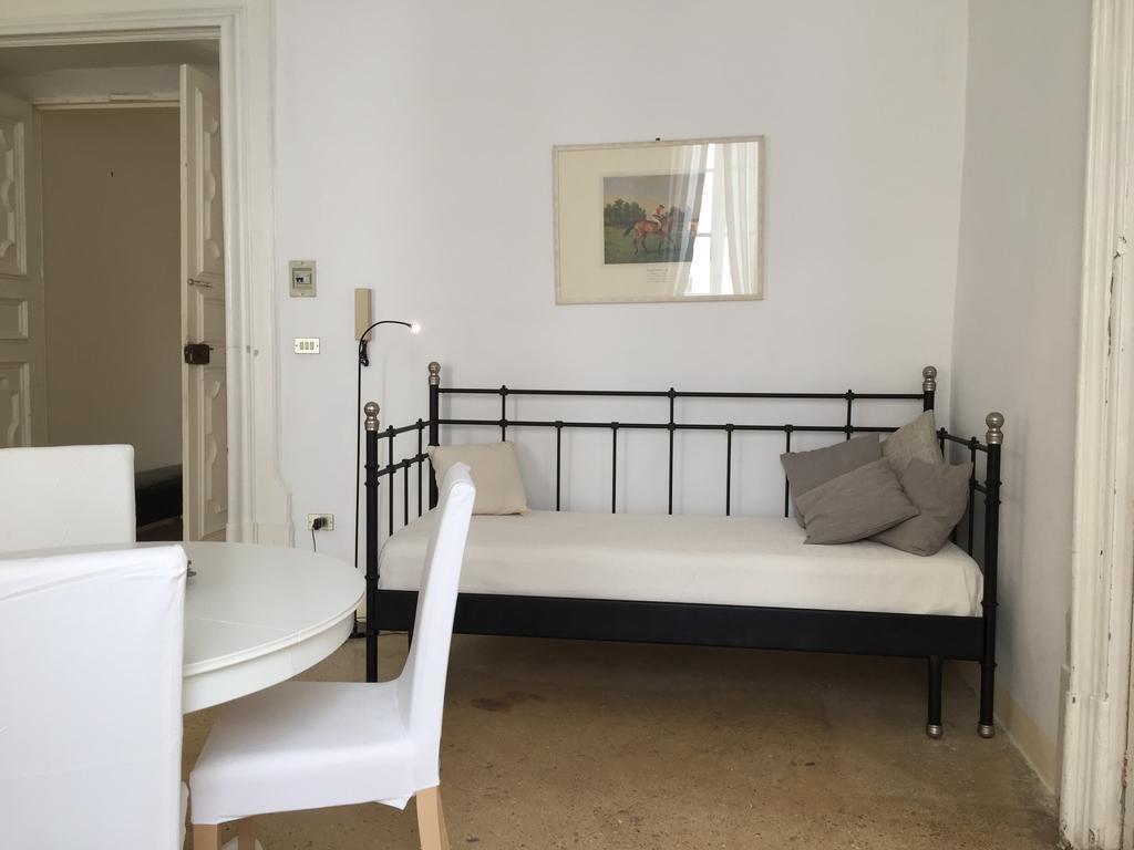Apartamento Palazzo Doxi Fontana Dimora Storica Gallipoli Exterior foto